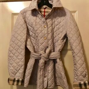 Burberry Quilted Puffer Jacket in Cream